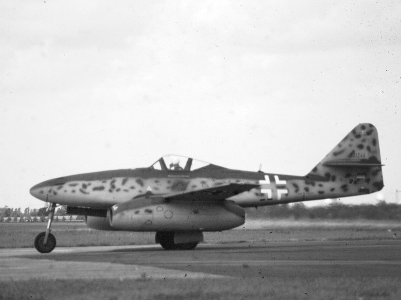 Me 262