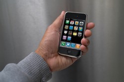 Dziś premiera nowego iPhone'a. Sprawdź, co wiesz o tej serii smartfonów [QUIZ]