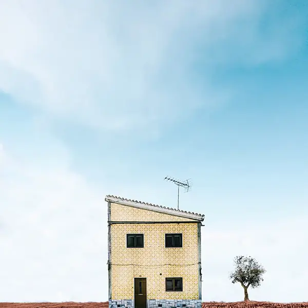 sejkko-lonely-houses-of-portugal-designboom-014