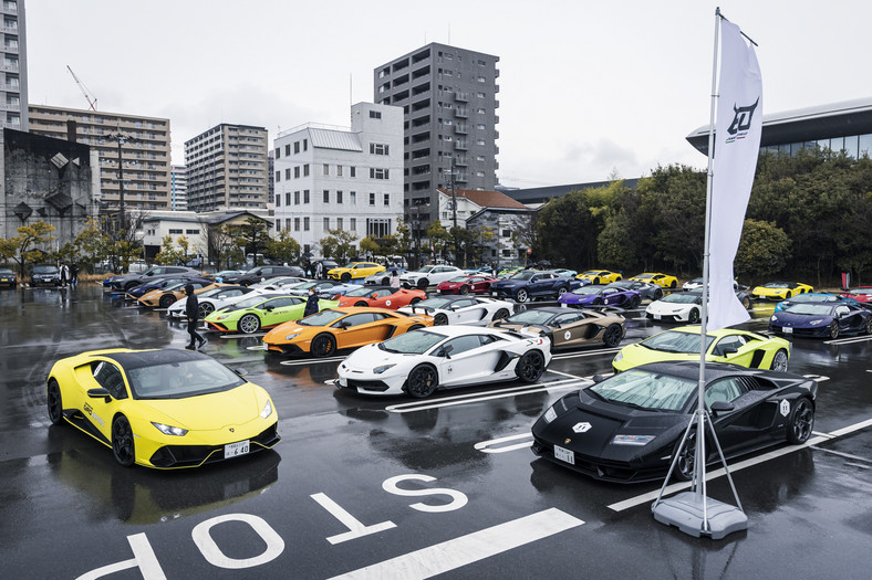 Rekord Guinnessa Lamborghini na torze Suzuka