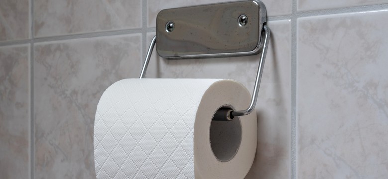 Papier toaletowy odchodzi do lamusa. Ten nowy trend podbija świat