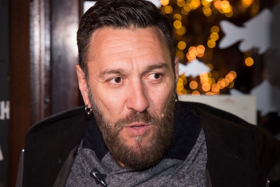 "NISAM TO SMEO DA MU STAVIM U GROB, NAPRAVIO SAM GLUPOST" Jezivo prokletstvo grupe "Monteniggers", Niggor progovorio o kobnoj grešci na sahrani