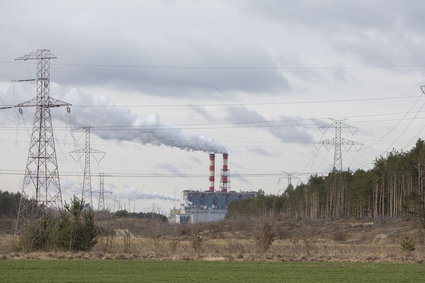 Ustawa o cenach prądu dołuje energetyczne spółki. Setki milionów złotych potrzebne na czarną godzinę