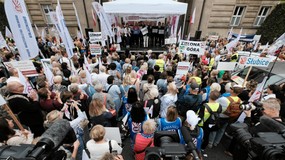 Protest nauczycieli w całej Polsce. "Przelała się czara goryczy"