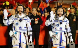 W cieniu walk w Ukrainie toczy się zimna wojna o kosmos