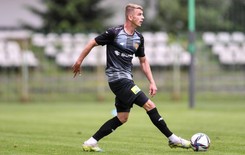 Trojak, Deja i Szulc zadebiutowali w Koronie. Sparing z Termaliką na remis