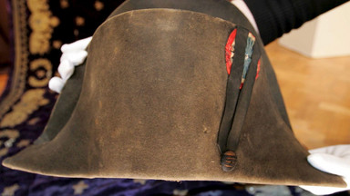 Odnaleziono kapelusz z DNA Napoleona. Nakrycie głowy trafi na aukcję