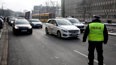 Poznańscy taksówkarze chcą interwencji rządu ws. Ubera. "W środowisku wrze"