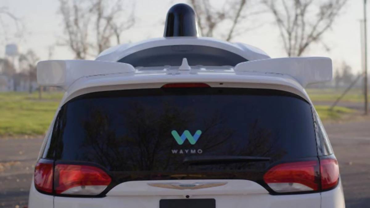 Google Waymo pozywa Ubera za kradzież technologii jazdy autonomicznej
