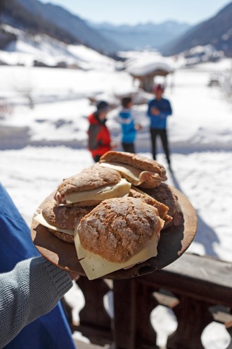 Agroturystyka w Alpach? Włosi zapraszają Polaków