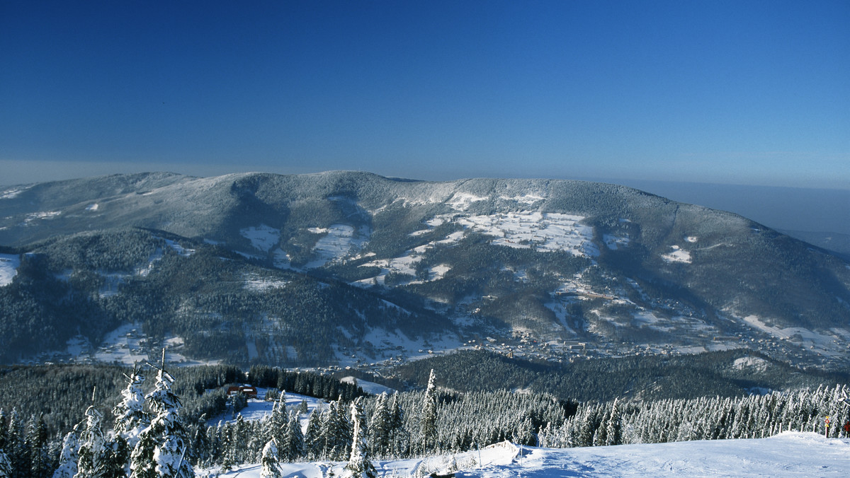 Beskidy: Inwersja w górach. Dobre warunki na większości szlaków