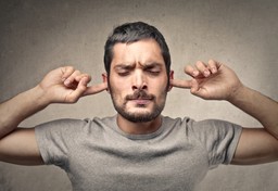 20 tys. zł zadośćuczynienia za hałas. Legalna działalność nie wyklucza odpowiedzialności