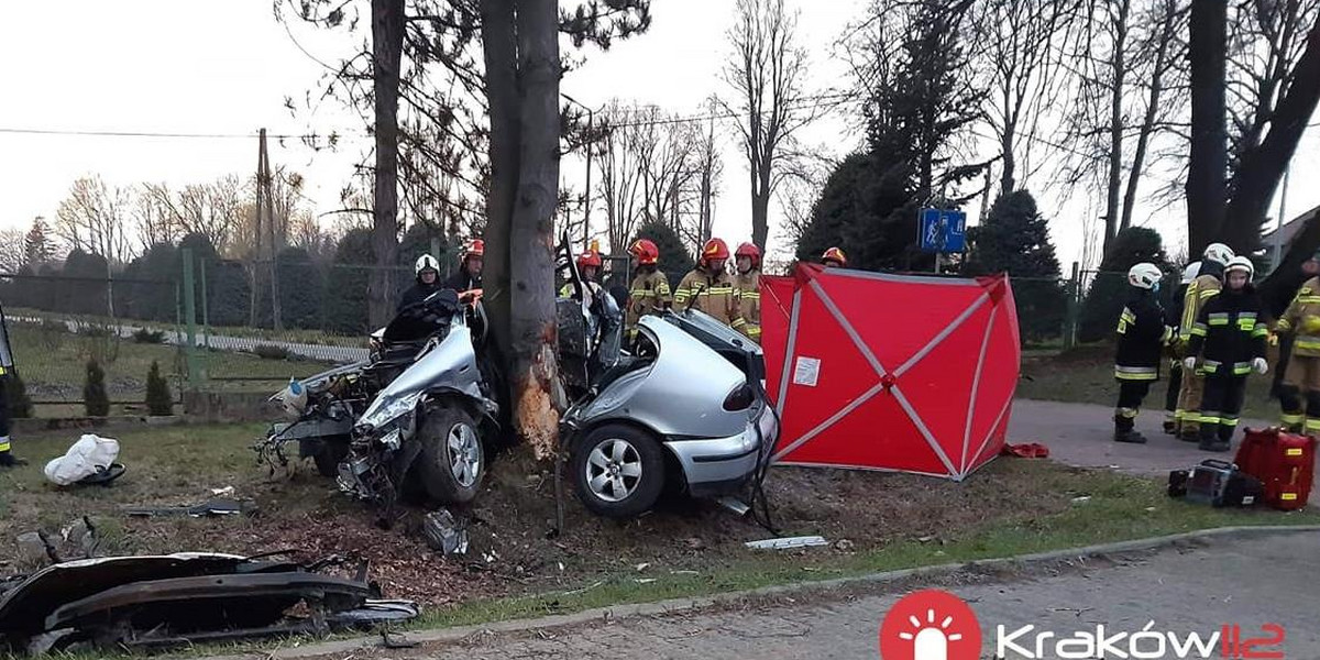 Makabryczny wypadek w Małopolsce. Nie żyje dwoje młodych ludzi