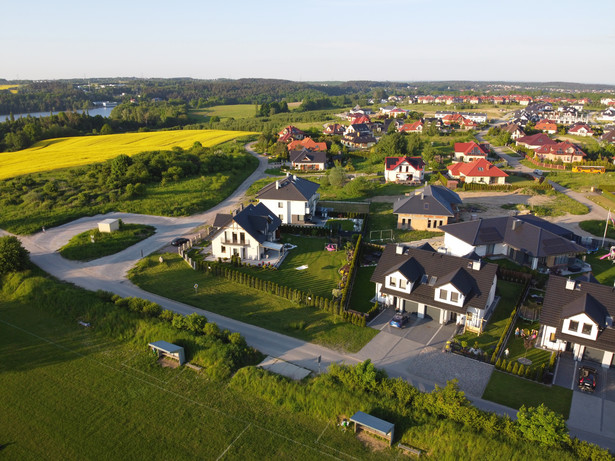 Wiele samorządów wprowadziło rekordowe podwyżki podatku od nieruchomości