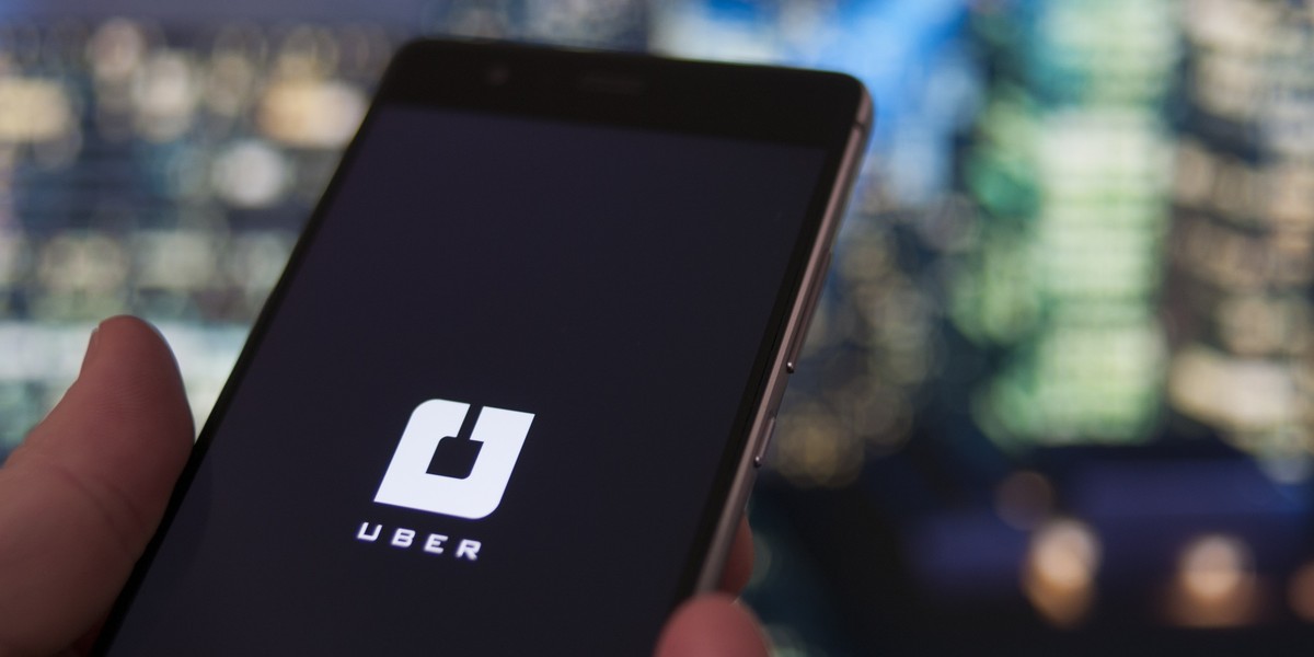 Uber został potraktowany przez Trybunał Sprawiedliwości jako firma przewozowa