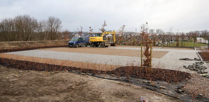 Będzie nowy parking przy Cmentarzu Łostowickim. Płatny, na 28 aut!