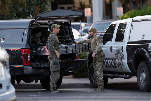 Policja przekazała, że podejrzany o udział w strzelaninie na Uniwersytecie w Las Vegas nie żyje