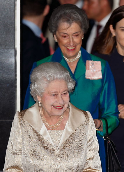Elżbieta II i lady Susan Hussey w 2016 r.