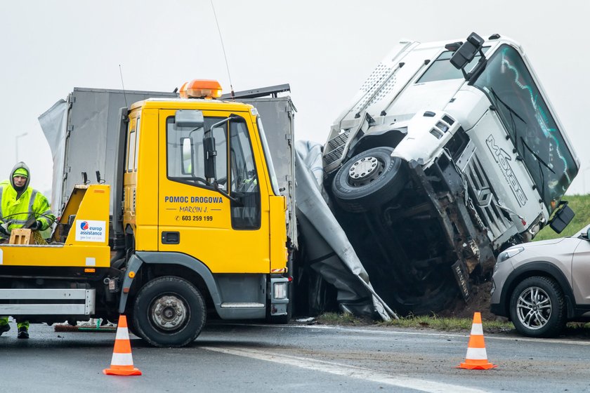 Makabryczny wypadek w Nakle nad Notecią. Nie żyje 14-latka