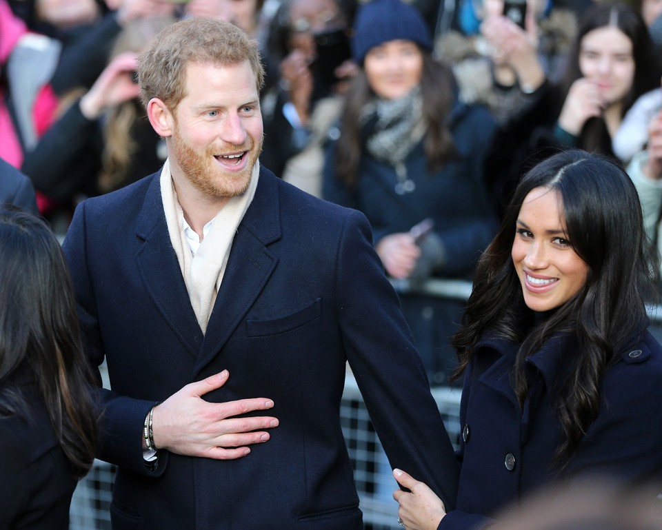 Książę Harry i Meghan Markle podczas pierwszego, wspólnego, oficjalnego wyjścia