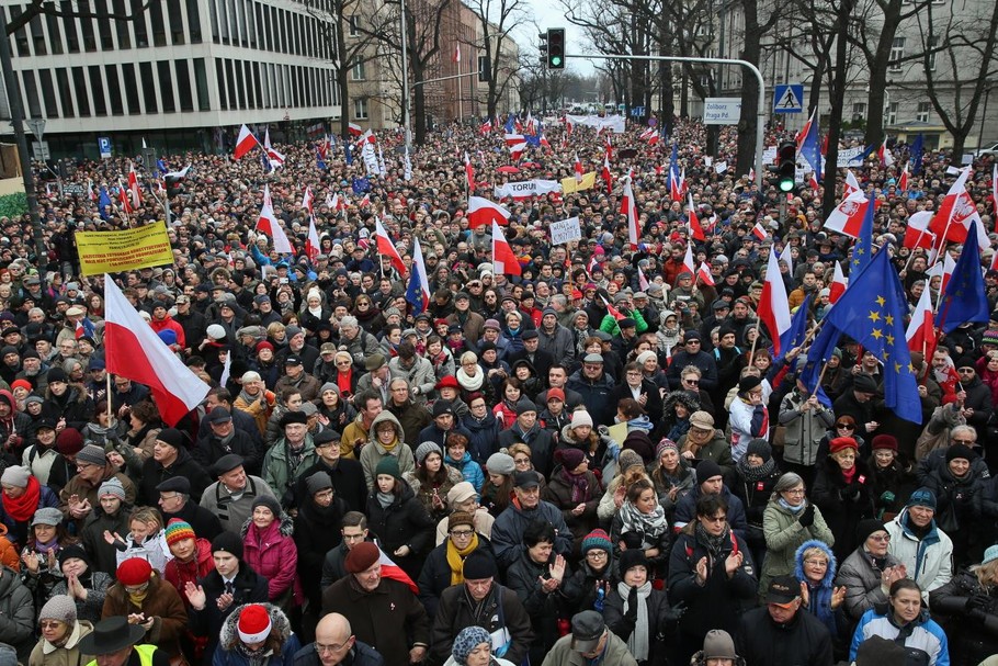 uczestnicy demonstracji