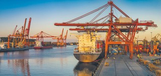 Mieszany bilans realizacji SOR. Przemysł nie rośnie, rolnictwo się nie kurczy [ANALIZA]