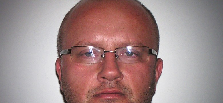 "W armii trwa pełzający bunt generałów"