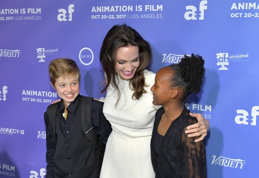 11 elbűvölő fotó Angelina Jolie-ról és a gyerekeiről, ami bizonyítja, mennyire erős a kapcsolatuk