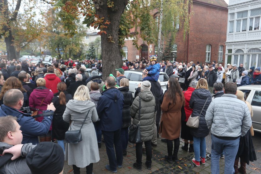 Protest przed kurią w Gdańsku