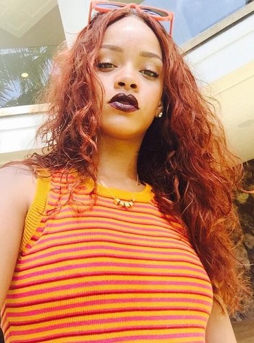 Rihanna wypoczywa na Hawajach