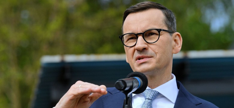 "Komu zaufacie, Tuskowi, który mówił o moherowych beretach, czy Kaczyńskiemu, który ma serce na dłoni?"
