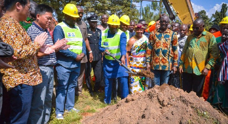 Dr Bawumia cutting sod for Eastern corridor road