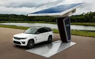 Jeep Grand Cherokee 4xe – nowa generacja jako hybryda plug-in