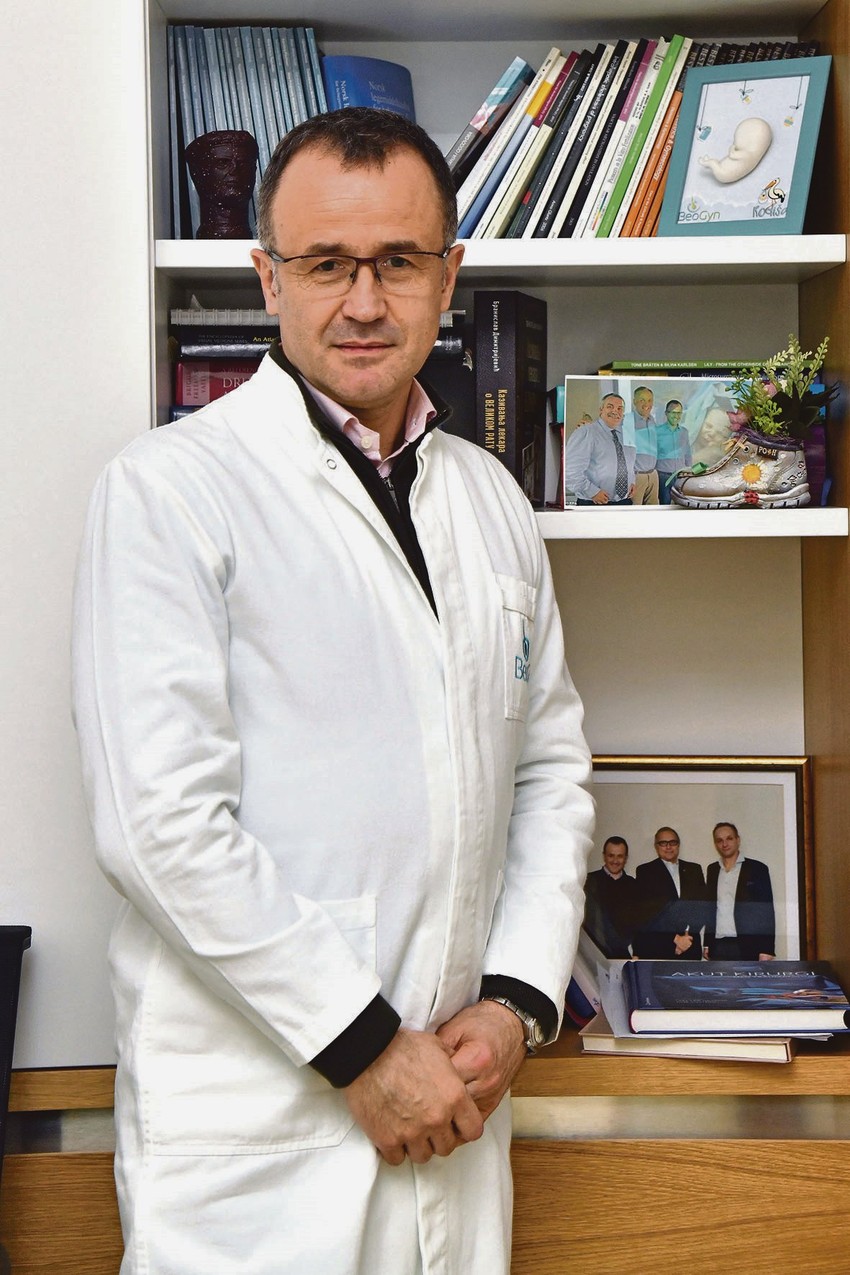 Dr Milan Milenković