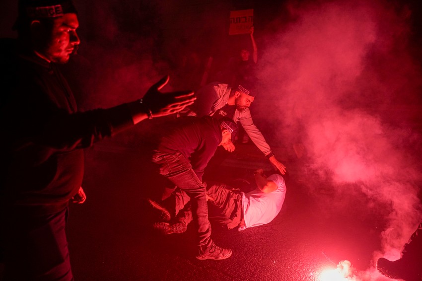 Demonstranti traže promene i u vezi sa obavezom služenja vojnog roka