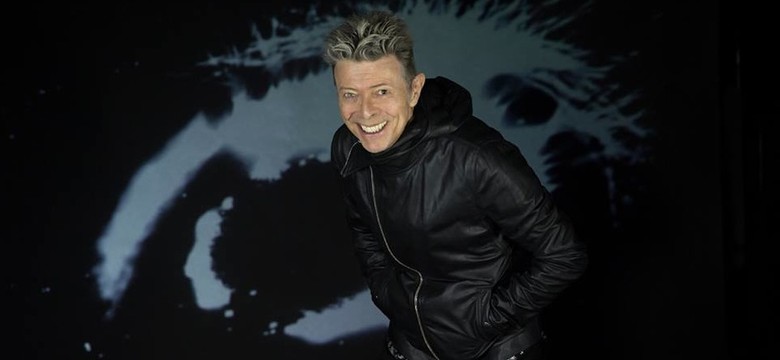 David Bowie w pośmiertnym teledysku. Piękny hołd dla zmarłego artysty [WIDEO]