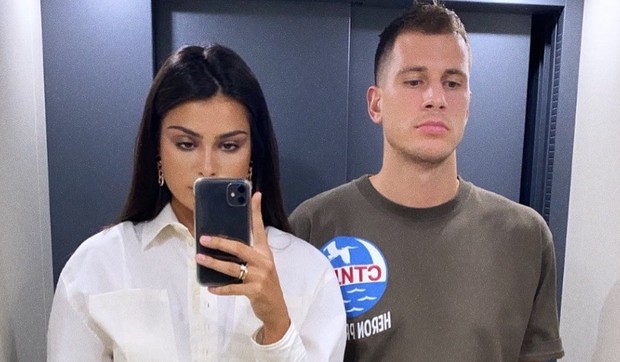 Mina i Nemanja Nedović pre nekoliko dana dobili su ćerku