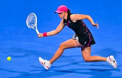 Iga Świątek ambasadorką firmy, której zarzuca się wyzysk wietnamskich pracowników