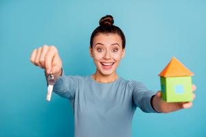 Kto kupuje mieszkania? „Największy udział mają kobiety – stanowią 61 proc. wszystkich zainteresowanych”
