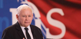 Awans Kaczyńskiego w rankingu zaufania. Prezes PiS wyprzedził Donalda Tuska [BADANIE]