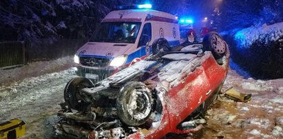 Tragedia na oblodzonej drodze. Zginął nastolatek