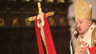 Kardynał Nycz: Kościół ubożeje z powodu koronawirusa