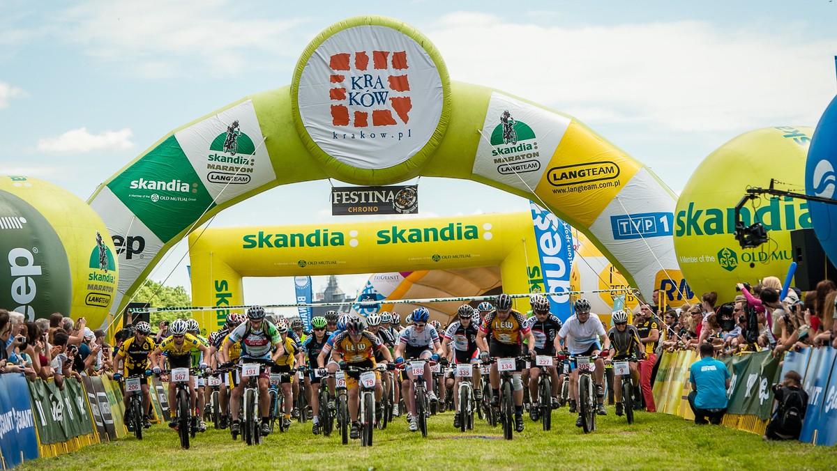 Sezon Maratonów Rowerowych Lang Team dobiegł końca. W sobotę w Kwidzynie w ostatniej edycji wystartowało ponad osiemset osób. Prezes Lang Teamu Adam Siluta zapowiada, że w przyszłym sezonie impreza może odwiedzić nowe miasta.