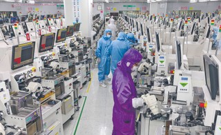 Walka w segmencie półprzewodników. Chińczycy kontratakują