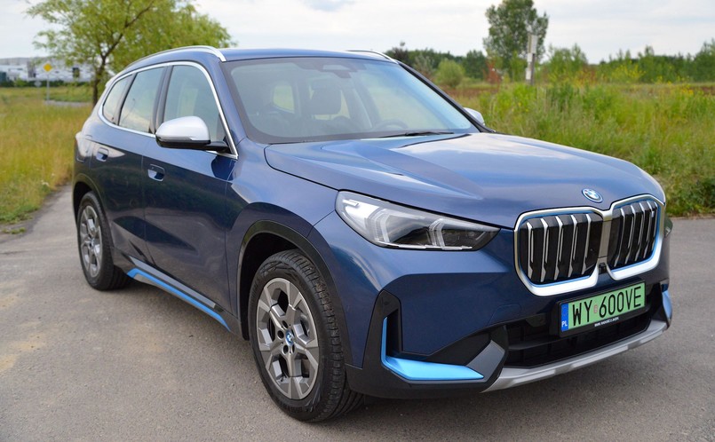 BMW iX1 xDrive30 xLine