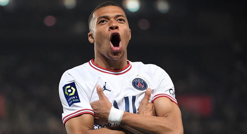 Kylian Mbappé reste au PSG !