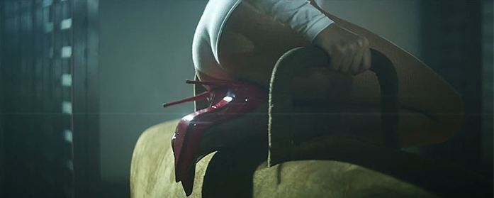 Kylie Minogue w klipie do 'Sexercize'