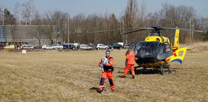 Tragedia w Opolu. Zmarła 2-latka, która wpadła do szamba