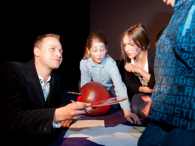 Grzegorz Kwiecień zagrał księcia z bajki