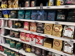 dobra kawa taniej taniej o 50 proc.. spory wybór produktów